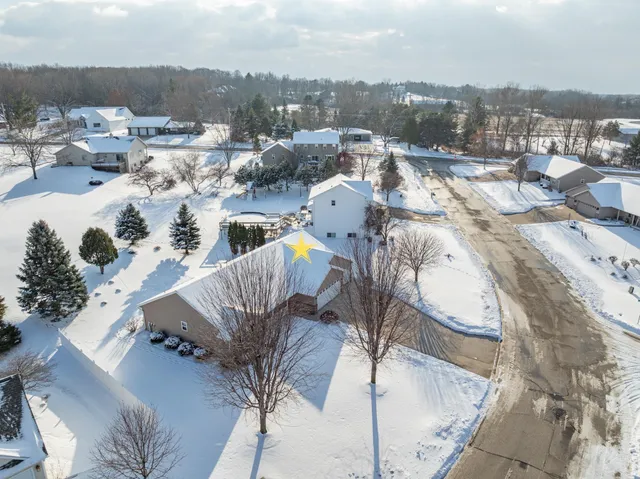 $539,900 | 4011 Garrett Street, De Pere, WI 54115