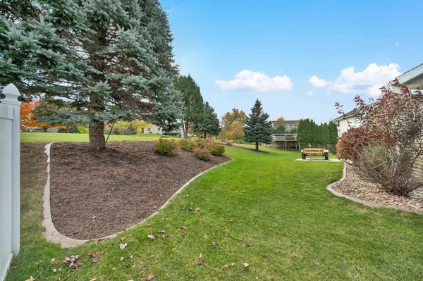 $529,900 | 4011 Garrett Street, De Pere, WI 54115