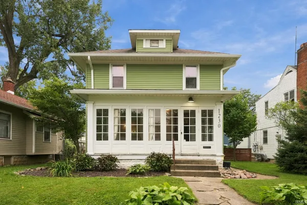 $239,900 | 1230 Elmwood Avenue, Fort Wayne, IN 46805