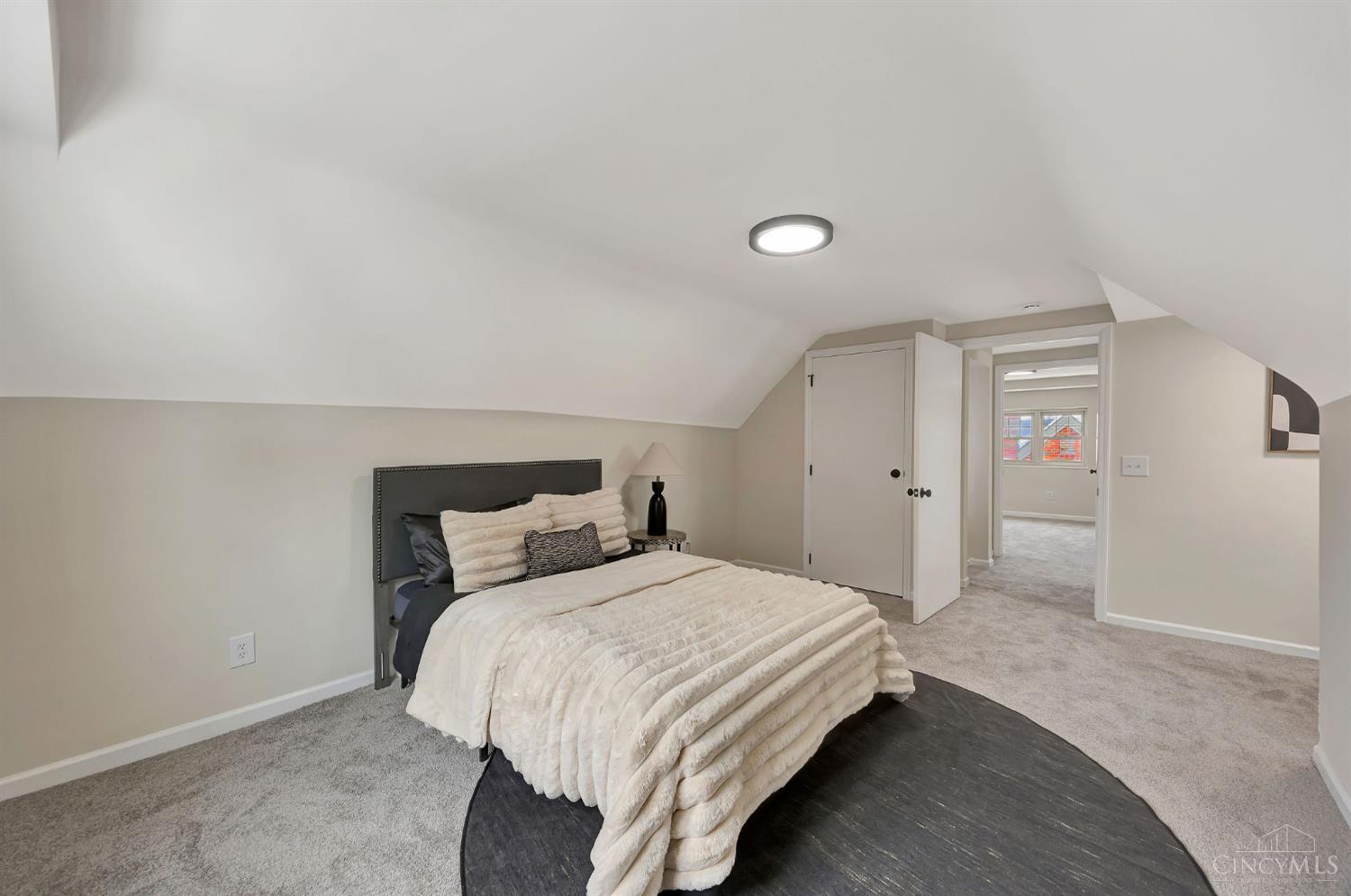 5430 Vogel Road Cincinnati, OH 45239 - Photo 26 of 52 Gallery Image 26