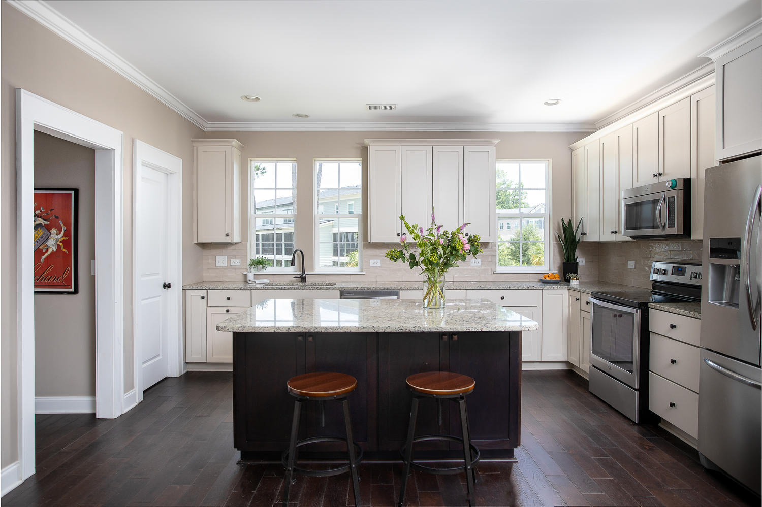 151 Slipper Shell Court Mount Pleasant, SC 29464 - Photo 2 of 42 Large Kitchen island