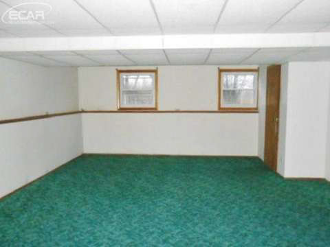 7104 Farrand Road Clio, MI 48420 - Photo 17 of 19 20427269-19.JPG