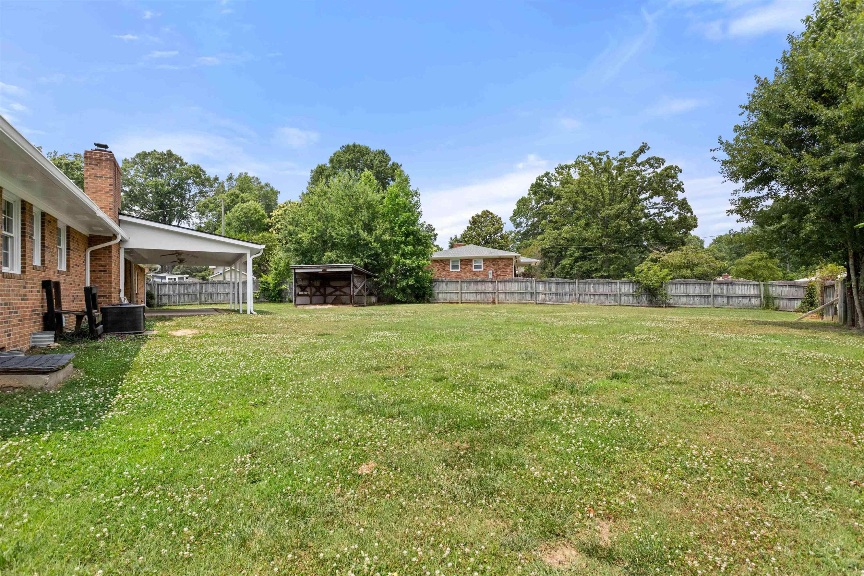 4811 Greenbrier Road Raleigh, NC 27603 - Photo 5 of 41 Photo 5