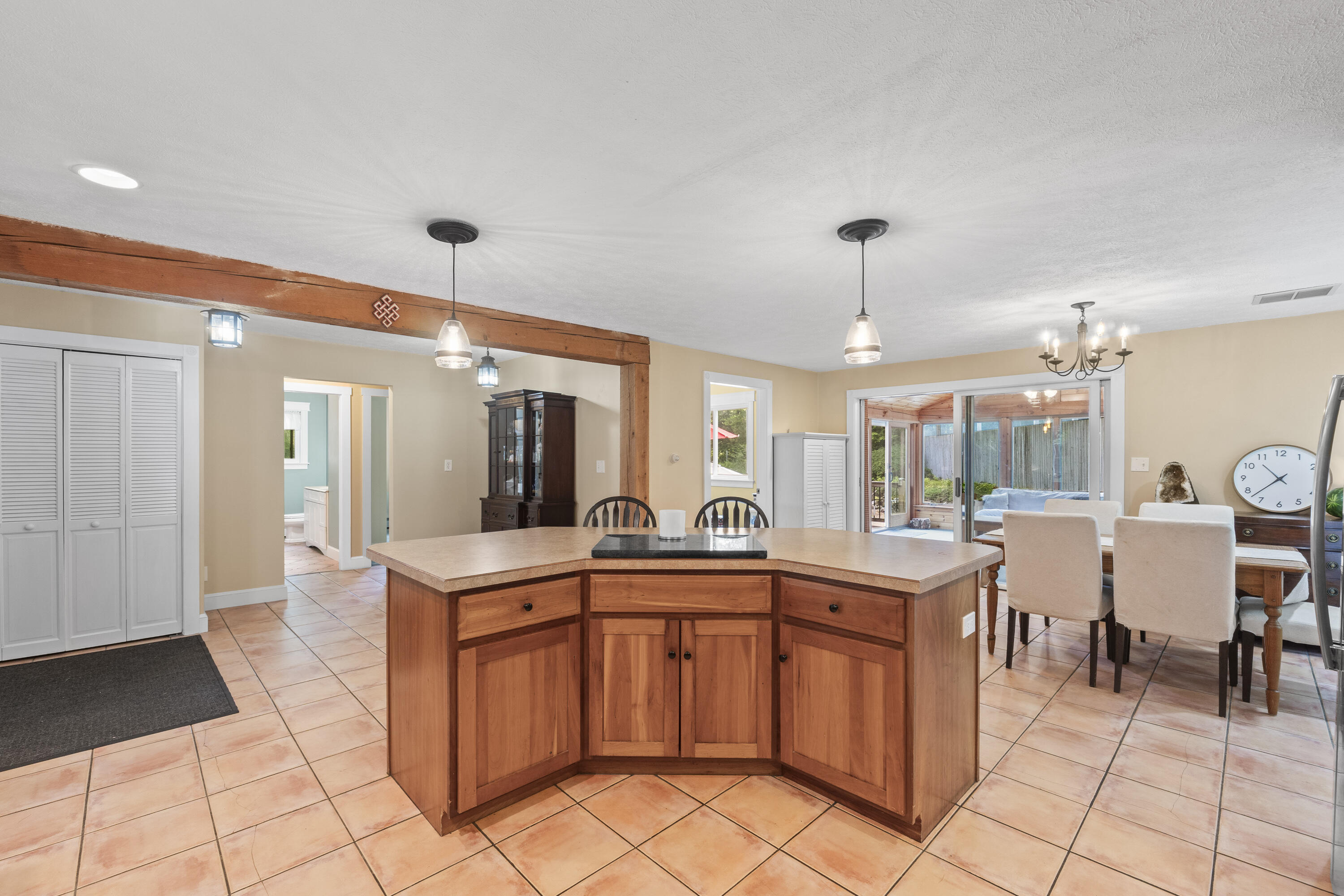 81 Tenny Hill Road Raymond, ME 04071 - Photo 16 of 65 1000007278