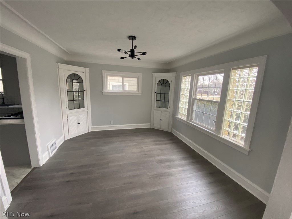 3605 Silsby Road University Heights, OH 44118 - Photo 12 of 27