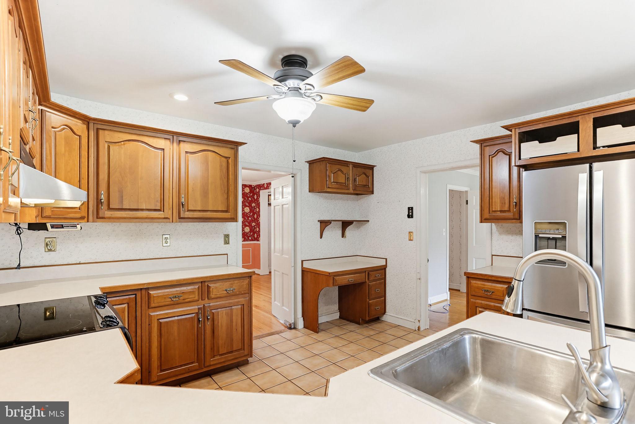 1900 Frederick Road Catonsville, MD 21228 - Photo 14 of 49 Gallery Image 14