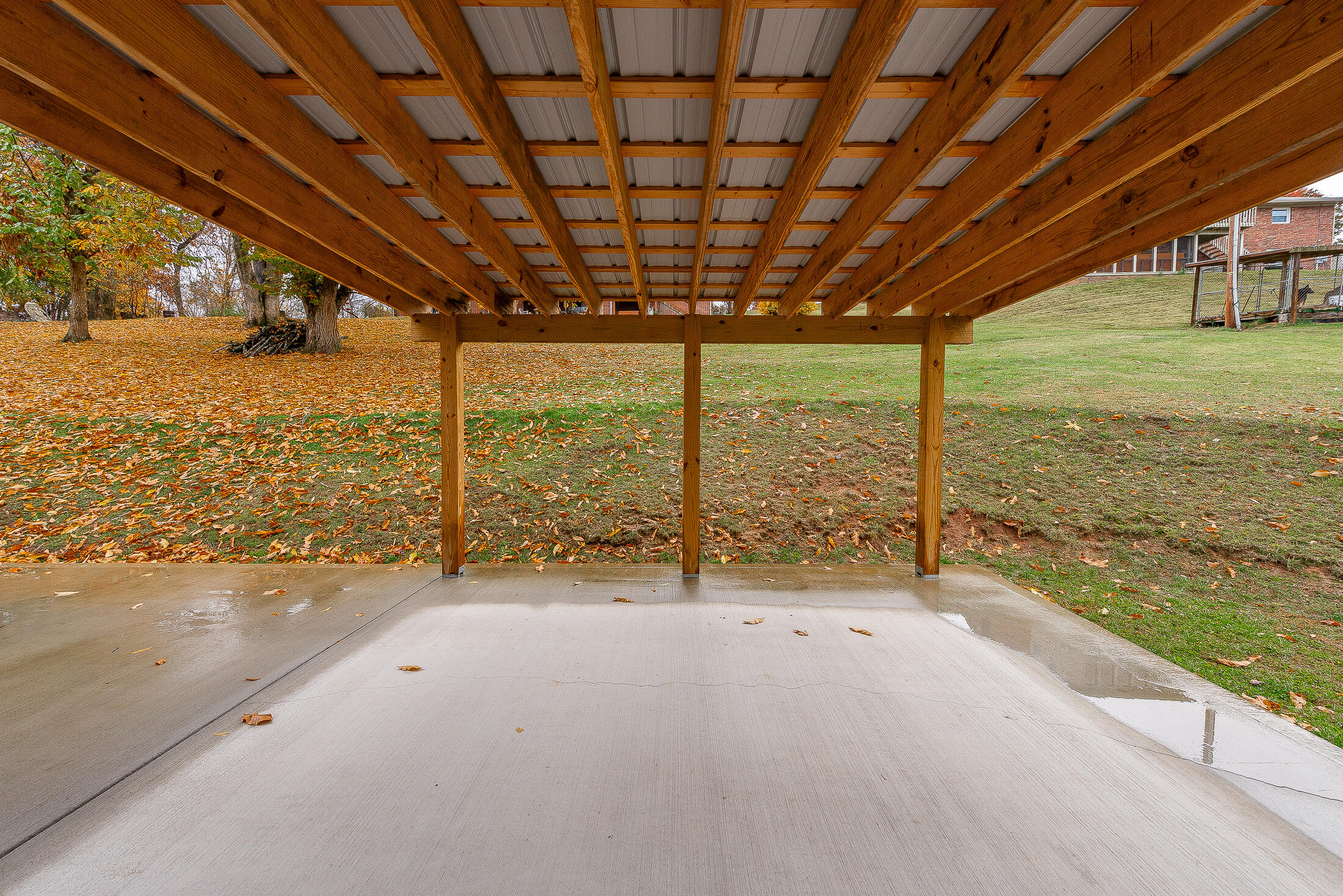 132 Ruth Road Gate City, VA 24251 - Photo 40 of 64 Exterior Rear Covered Area