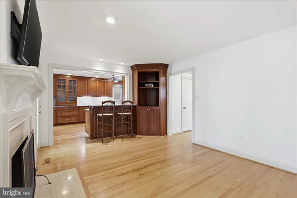 $1,250,000 | 1148 Randolph Road, McLean, VA 22101