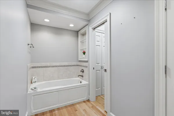$1,250,000 | 1148 Randolph Road, McLean, VA 22101