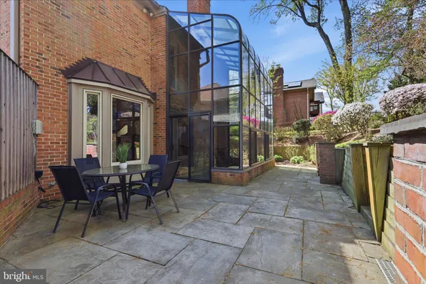 $1,250,000 | 1148 Randolph Road, McLean, VA 22101