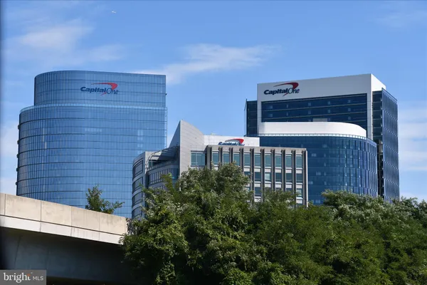 $1,250,000 | 1148 Randolph Road, McLean, VA 22101