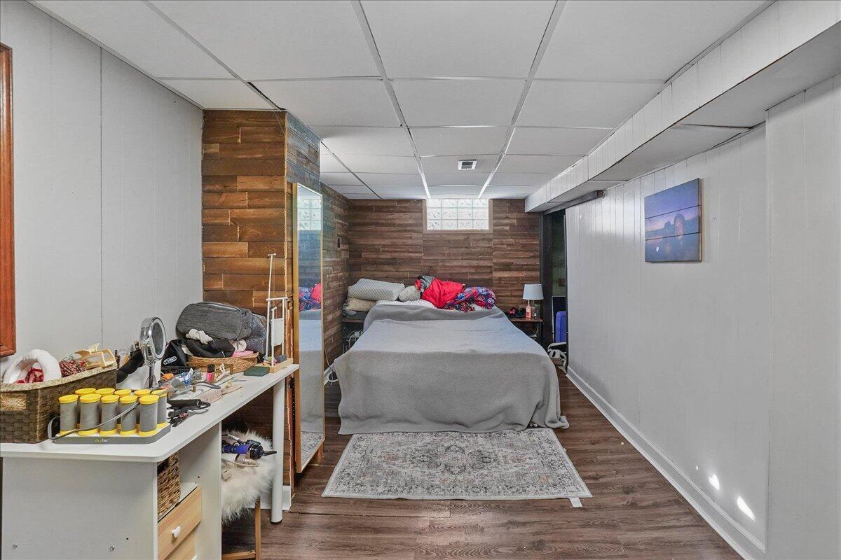 3340 Maple Drive Highland, IN 46322 - Photo 17 of 29 a very nice looking room with a rug