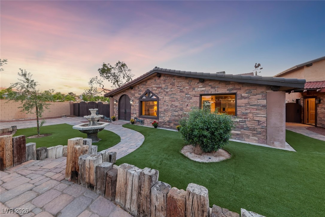 728 Kiel Street Henderson, NV 89015 - Photo 5 of 75