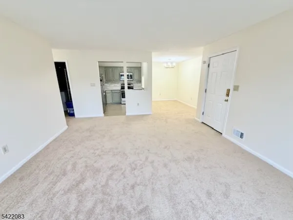 $2,500 | 58 Amethyst Way, Franklin Park, NJ 08823