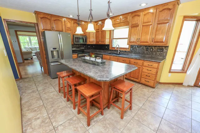 $589,900 | 3035 County Road 4 Southwest, Alexandria, MN 56308