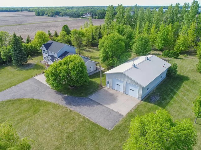 $589,900 | 3035 County Road 4 Southwest, Alexandria, MN 56308