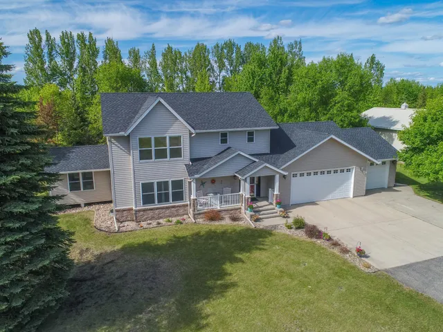 $589,900 | 3035 County Road 4 Southwest, Alexandria, MN 56308