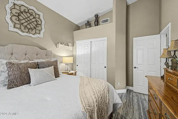 $728,000 | 159 East Courtney Lane, Tempe, AZ 85284