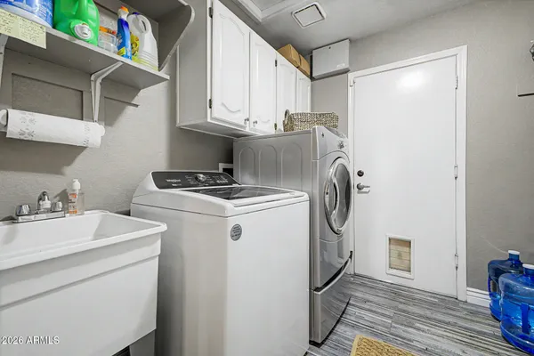 $728,000 | 159 East Courtney Lane, Tempe, AZ 85284