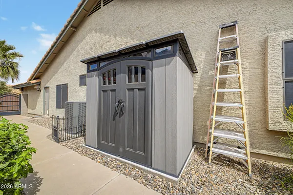 $728,000 | 159 East Courtney Lane, Tempe, AZ 85284
