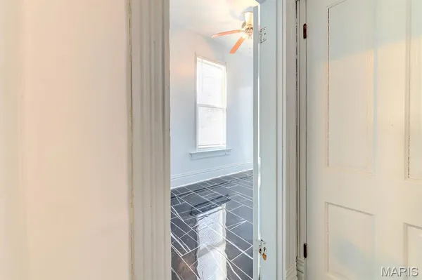 $129,900 | 2017 Switzer Avenue, St. Louis, MO 63136