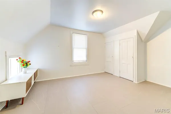 $129,900 | 2017 Switzer Avenue, St. Louis, MO 63136