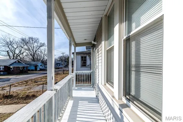 $129,900 | 2017 Switzer Avenue, St. Louis, MO 63136