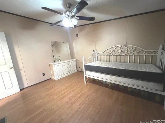 $210,000 | 475 4th Street, Poteet, TX 78065