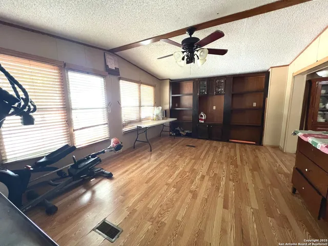 $210,000 | 475 4th Street, Poteet, TX 78065