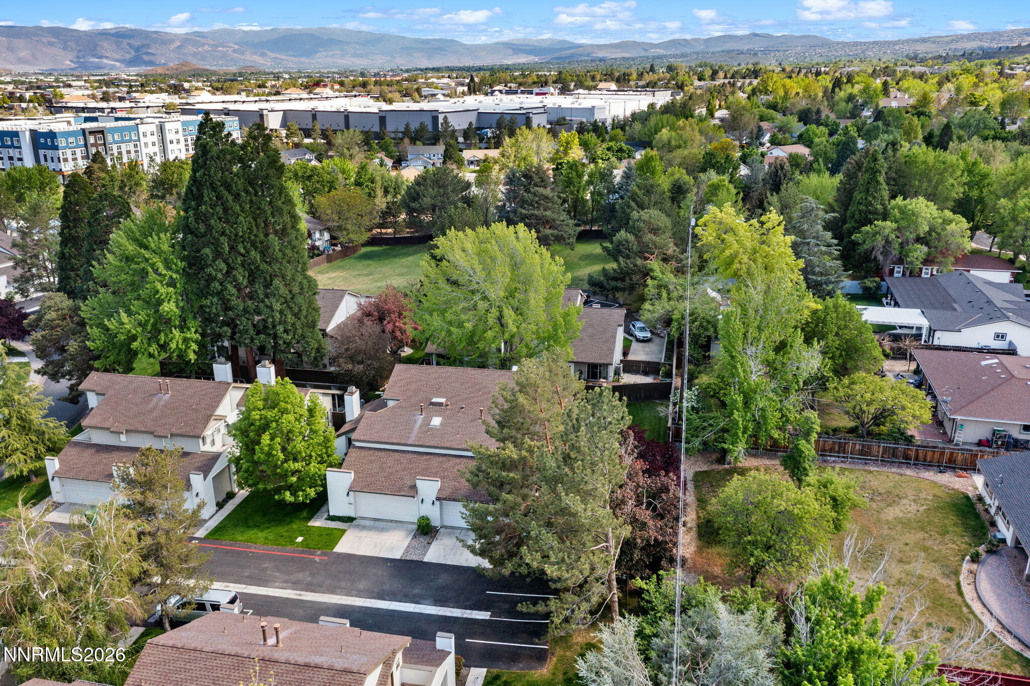440 Octavia Court Reno, NV 89509 - Photo 8 of 46 8-web-or-mls-DJI_0966