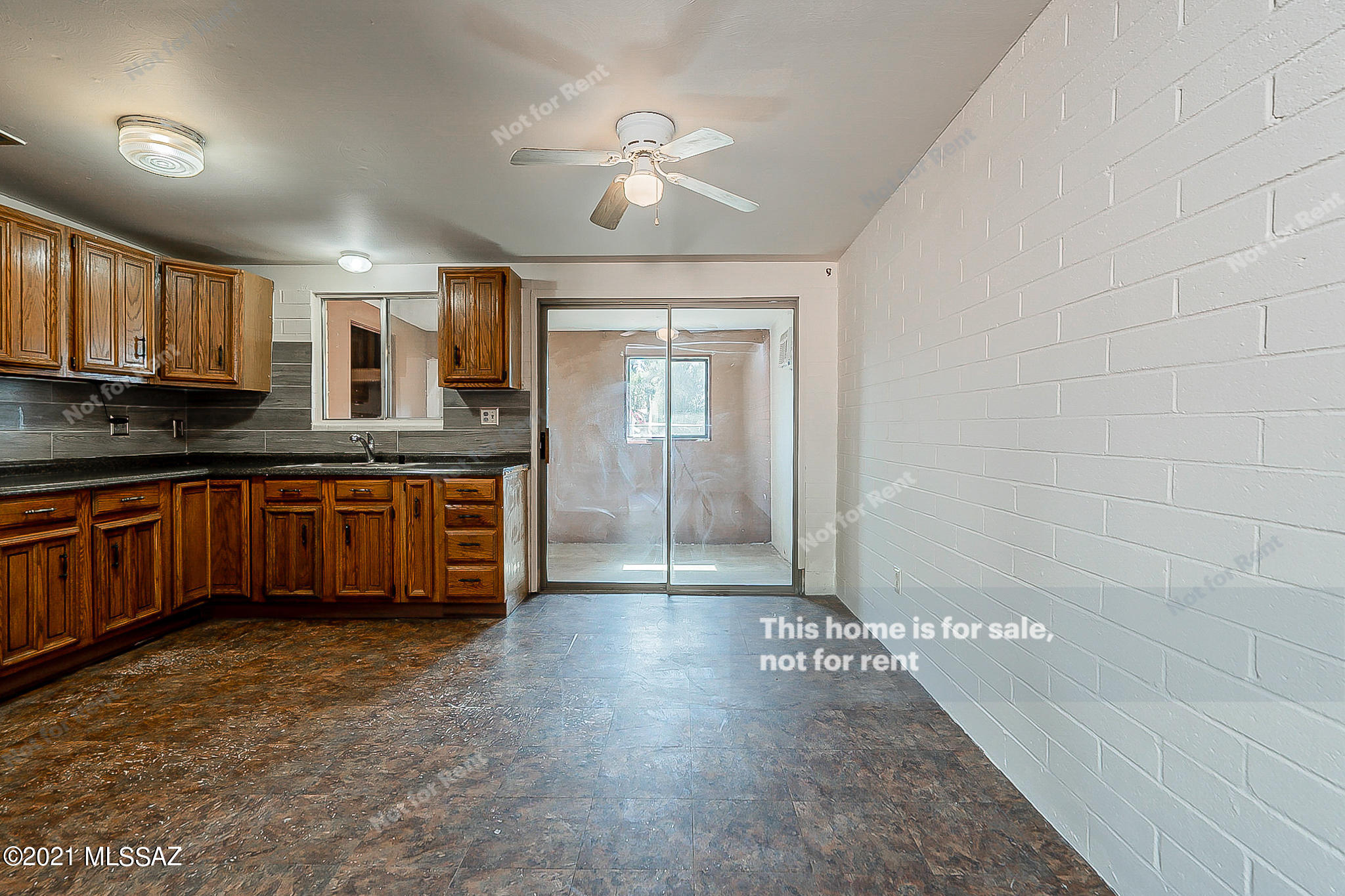 1461 West Roger Road Tucson, AZ 85705 - Photo 7 of 19