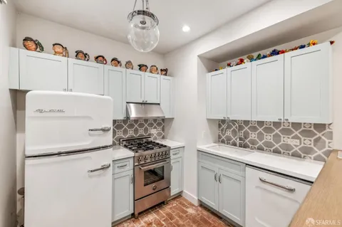 $3,000,000 | 1262-1264 Sacramento Street, San Francisco, CA 94108