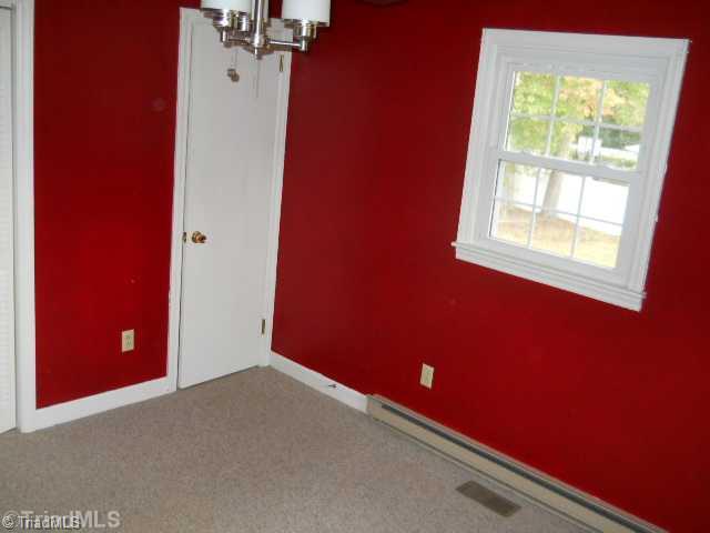 112 Pine Valley Road Thomasville, NC 27360 - Photo 5 of 10 Other.