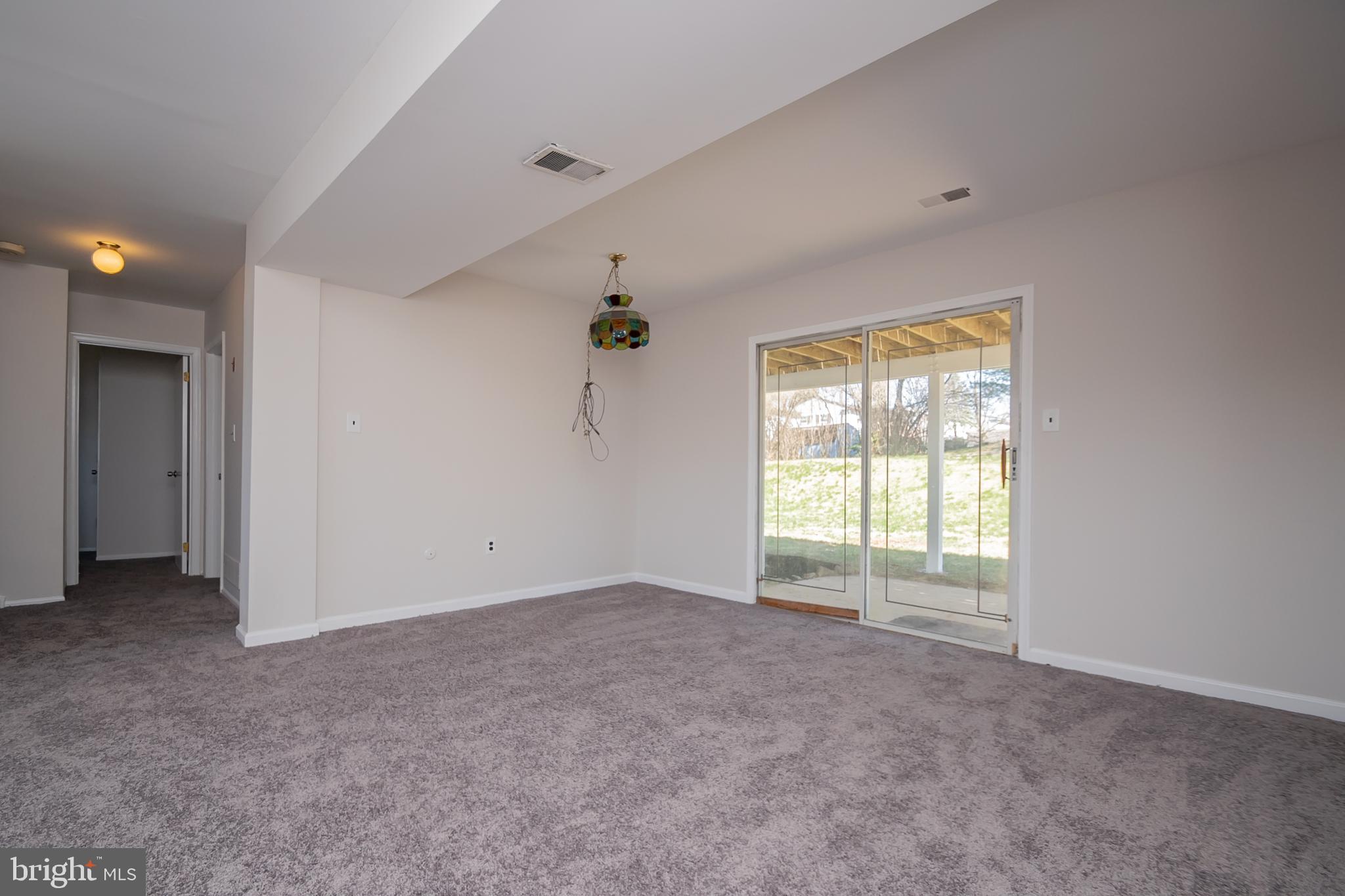 102 Woodstream Road Boothwyn, PA 19061 - Photo 11 of 40 Gallery Image 11