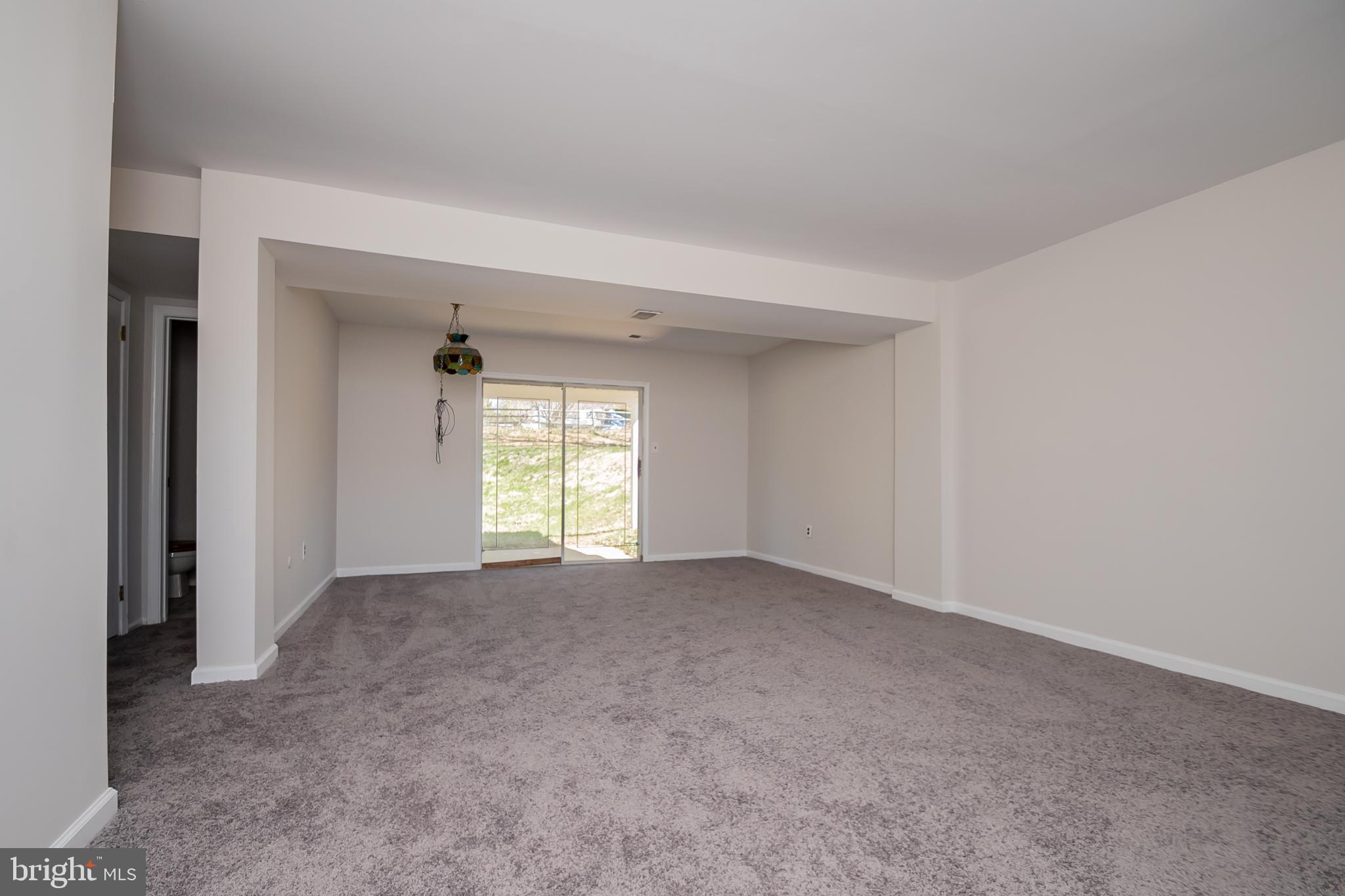 102 Woodstream Road Boothwyn, PA 19061 - Photo 12 of 40 Gallery Image 12
