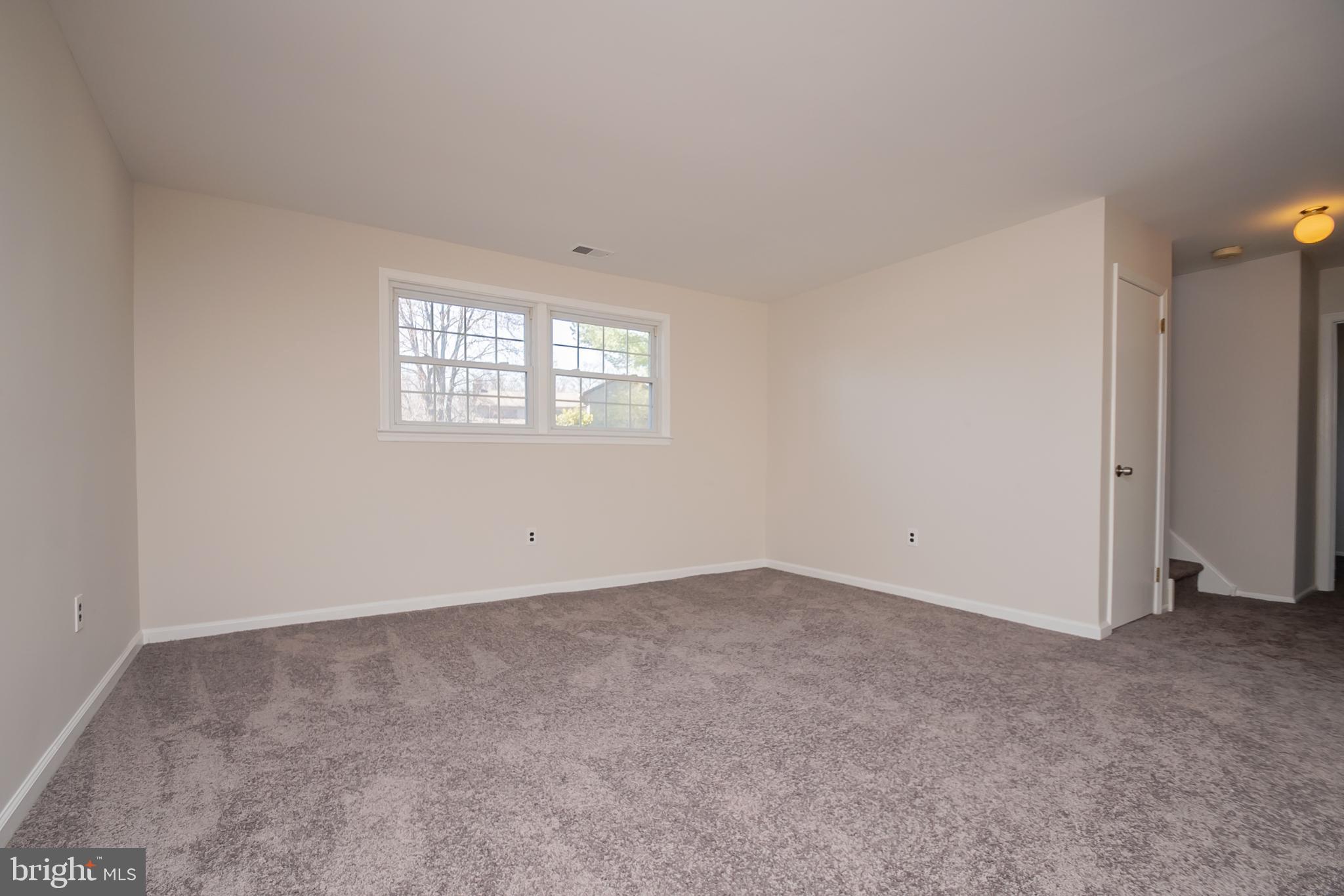 102 Woodstream Road Boothwyn, PA 19061 - Photo 15 of 40 Gallery Image 15