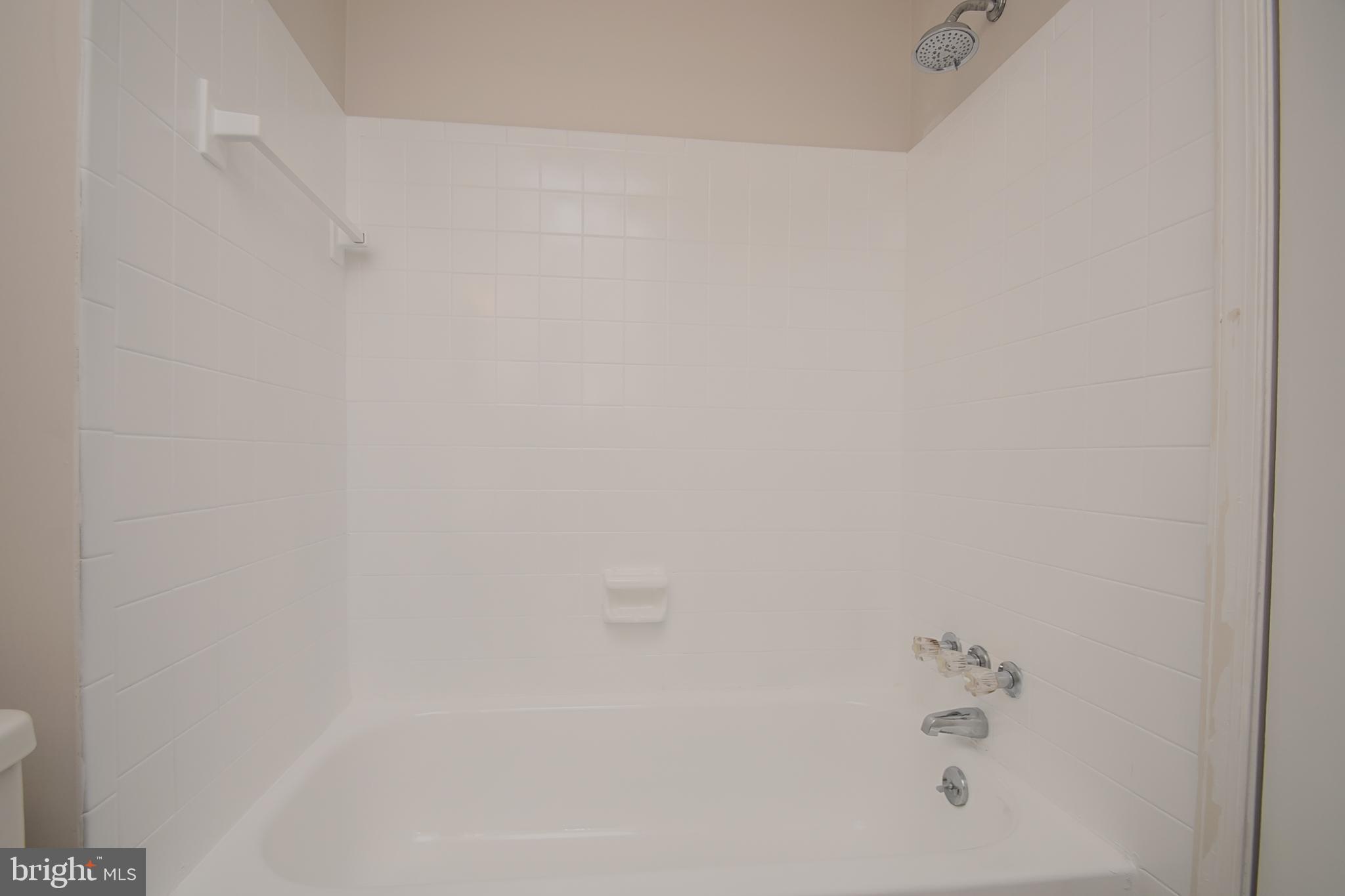 102 Woodstream Road Boothwyn, PA 19061 - Photo 20 of 40 Gallery Image 20