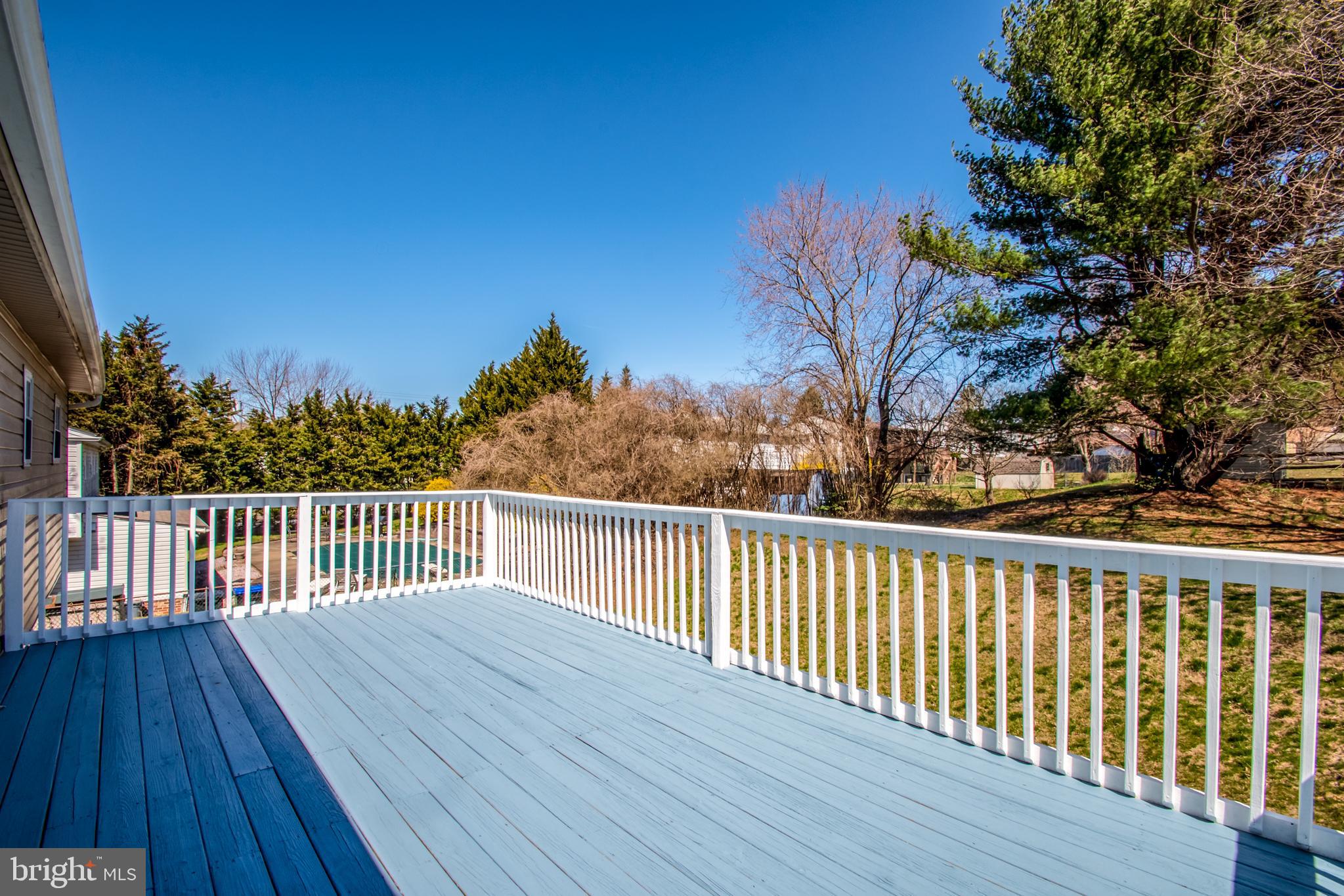 102 Woodstream Road Boothwyn, PA 19061 - Photo 6 of 40 Gallery Image 6