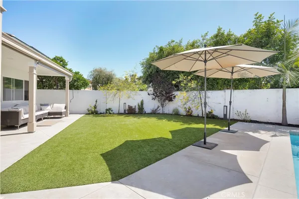 $1,999,999 | 10301 Humbolt Street, Los Alamitos, CA 90720