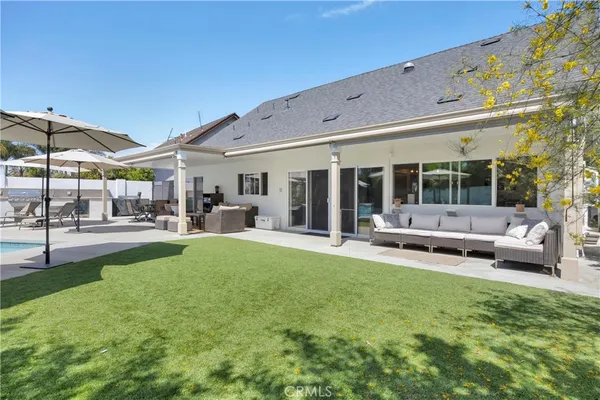 $1,999,999 | 10301 Humbolt Street, Los Alamitos, CA 90720