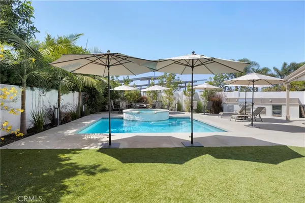 $1,999,999 | 10301 Humbolt Street, Los Alamitos, CA 90720