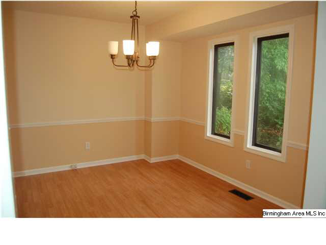 306 Mardis Lane Alabaster, AL 35007 - Photo 3 of 18