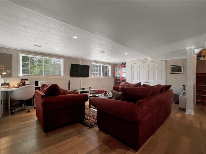 5 Meisinger Lane Naperville, IL 60540 - Photo 25 of 36