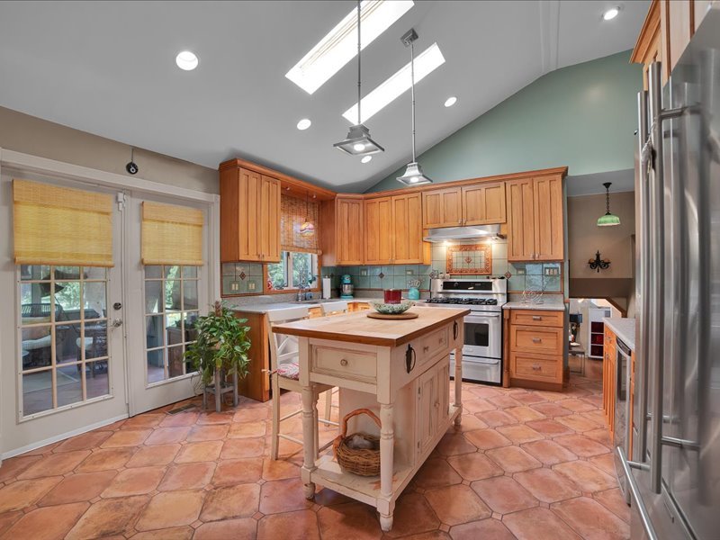 5 Meisinger Lane Naperville, IL 60540 - Photo 8 of 36