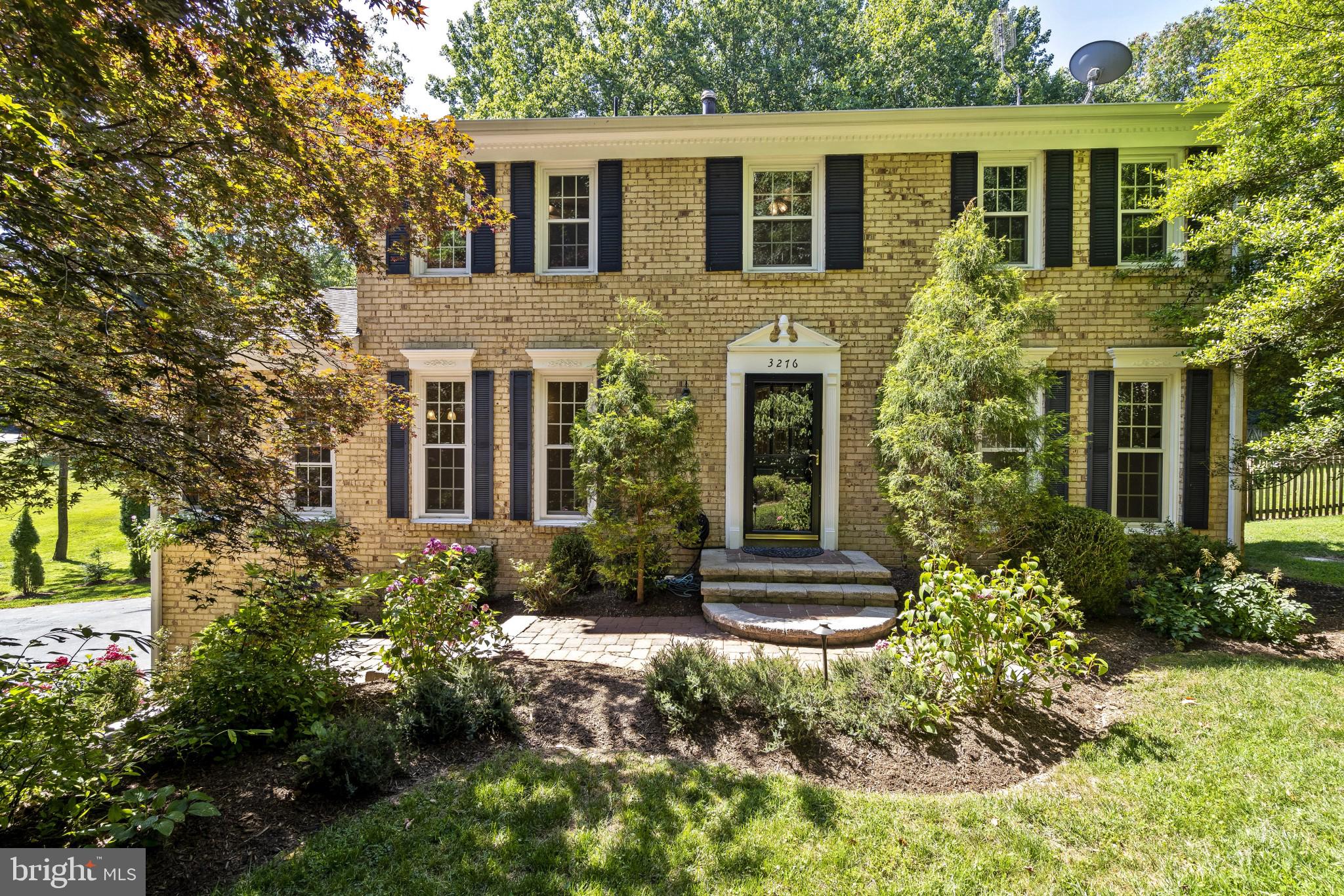 3276 Fox Mill Road Oakton, VA 22124 - Photo 1 of 45 Welcome to charming 3276 Fox Mill Road