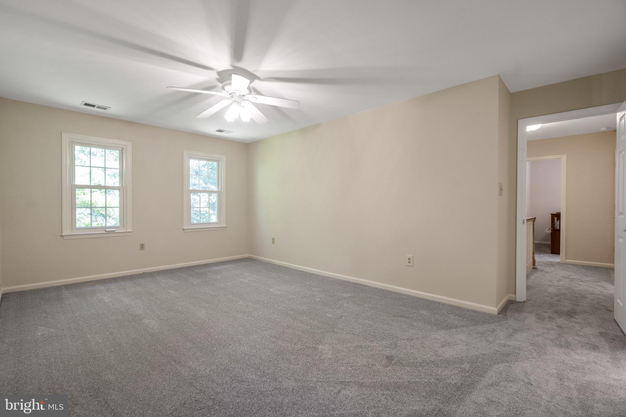 3276 Fox Mill Road Oakton, VA 22124 - Photo 17 of 45 Alternate view of the primary bedroom
