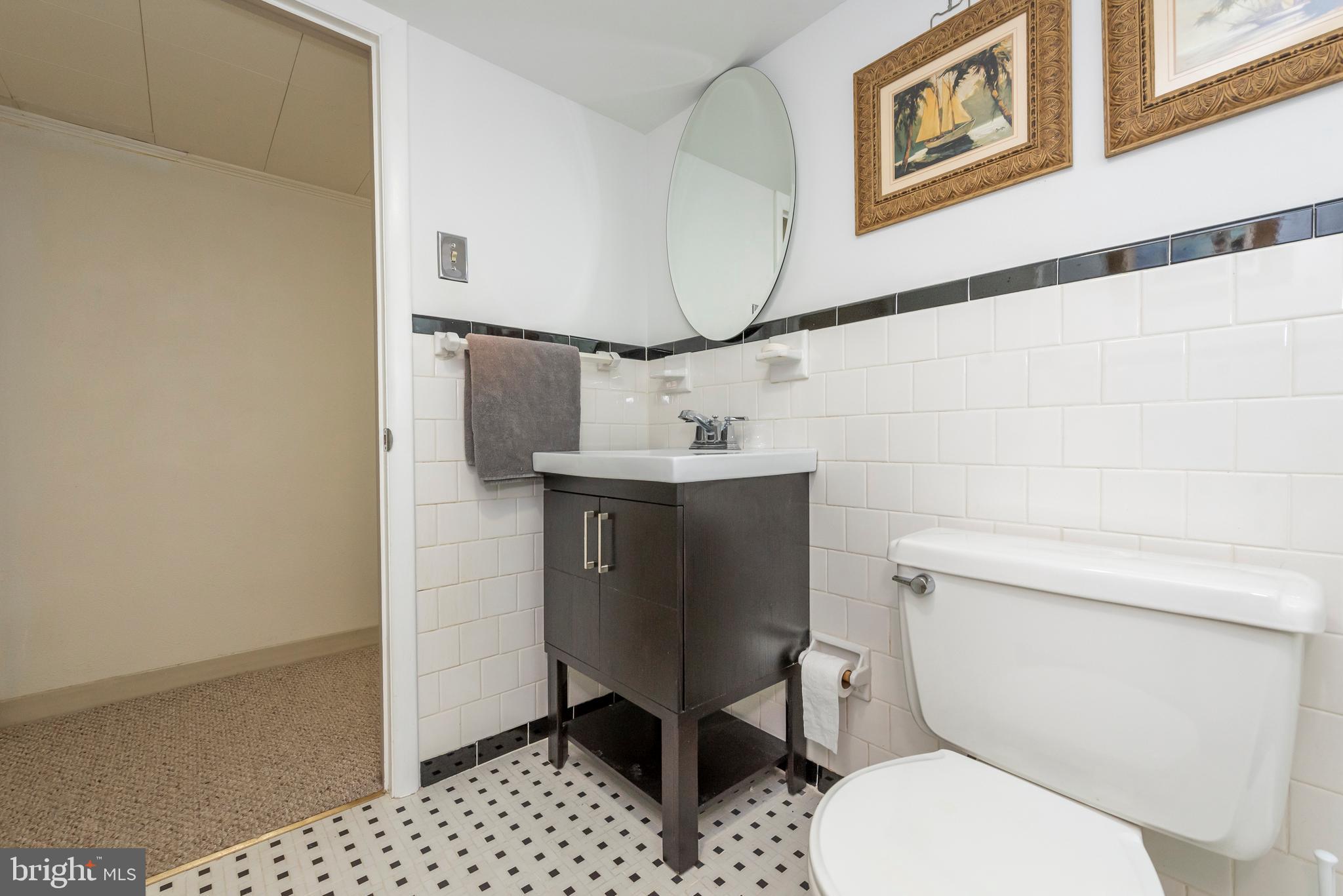 3840 Ridge Road Westminster, MD 21157 - Photo 22 of 67 Bathroom 2