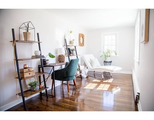 696 Queen Anne Road Harwich, MA 02645 - Photo 7 of 18 a living room with furniture