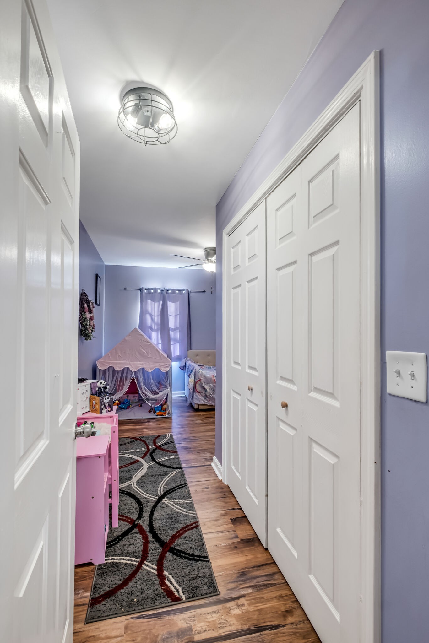 3197 Stephens Road Columbia, TN 38401 - Photo 24 of 46 a bed room with a bed and furniture