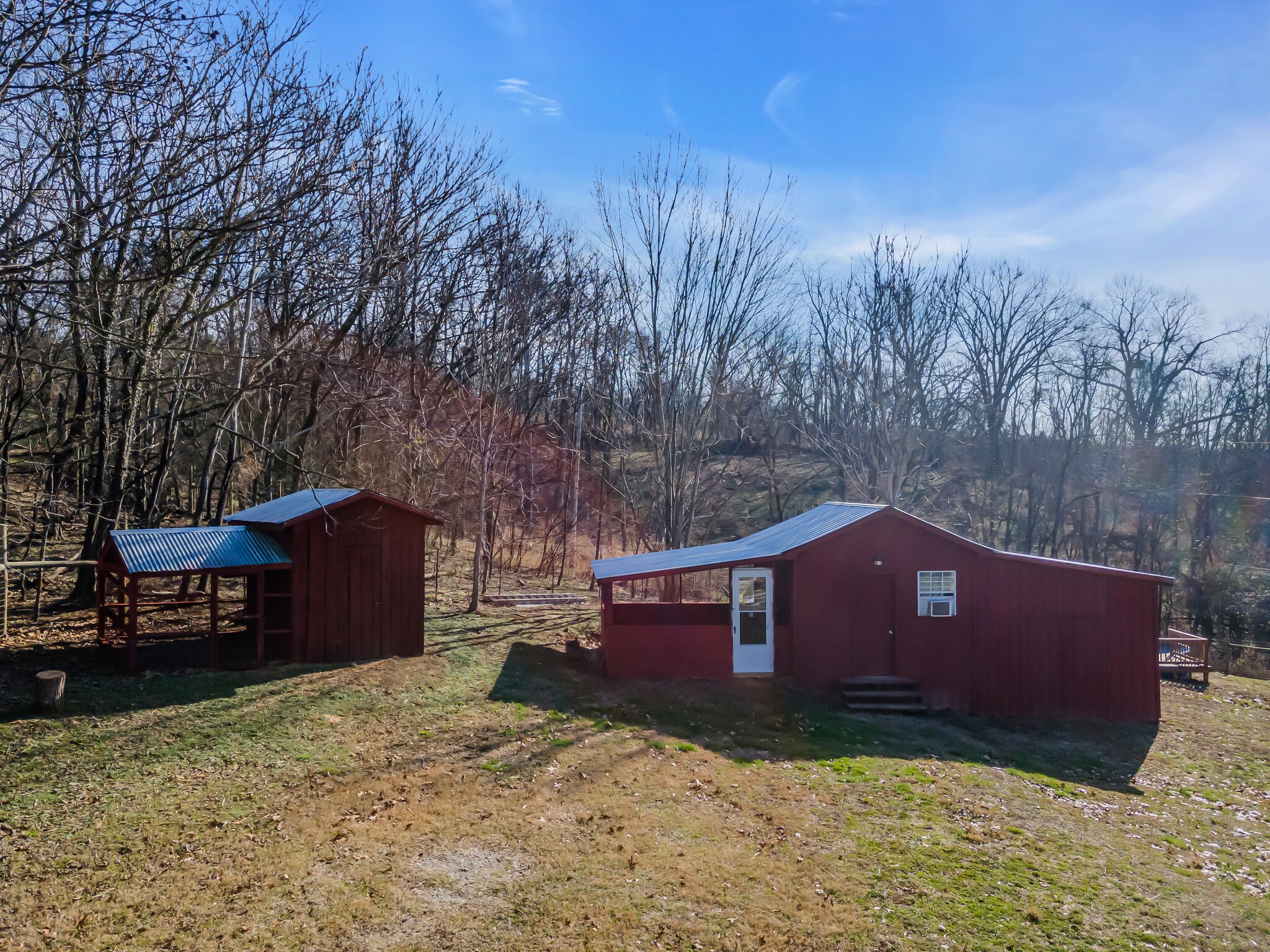 3197 Stephens Road Columbia, TN 38401 - Photo 38 of 46 a view of a barn with a yard